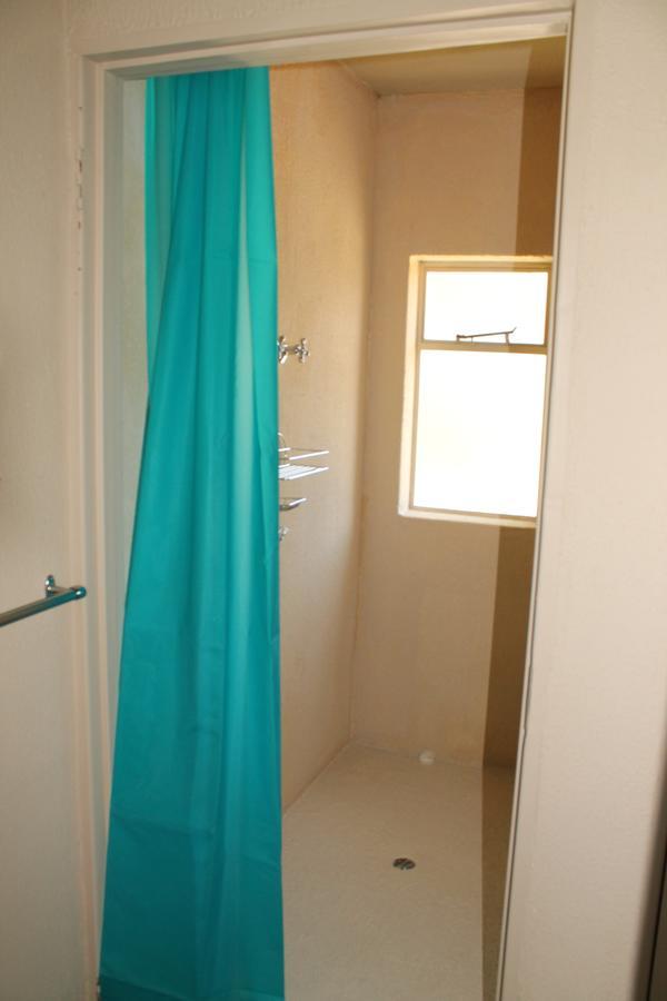 Pyramids Motel Van Reenen ภายนอก รูปภาพ