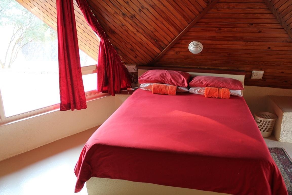 Pyramids Motel Van Reenen ภายนอก รูปภาพ